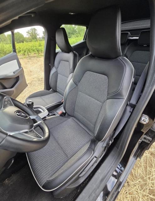 2021 2021 Renault Clio Clio Style — photo 8