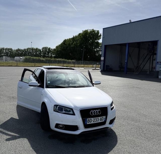 2011 2011 Audi A3 A3 Ambition — photo 4